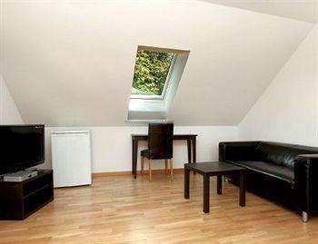 Swiss Star Guesthouse District 4 - Contactless Self Check-In Curych Exteriér fotografie