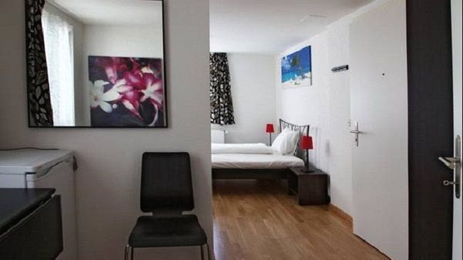 Swiss Star Guesthouse District 4 - Contactless Self Check-In Curych Pokoj fotografie